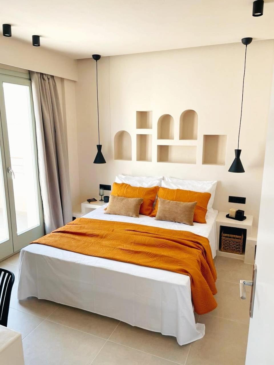Sugarwhite Suites With Private Not Heated Pool Emporio  Екстериор снимка