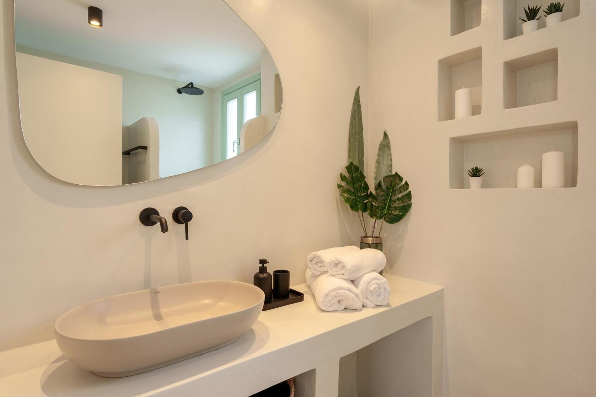Sugarwhite Suites With Private Not Heated Pool Emporio  Екстериор снимка